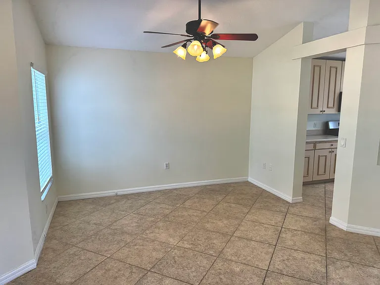 11511 Sweetflag Dr — Photo 8