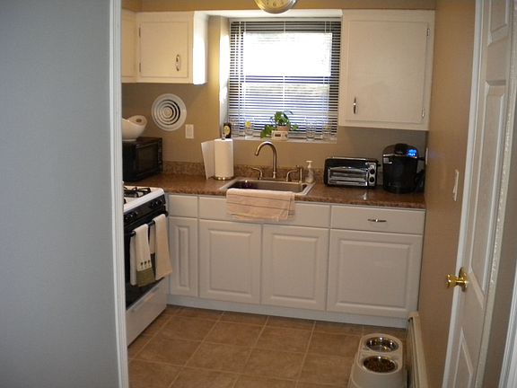 3rd image of 123 Park Ave APT A1