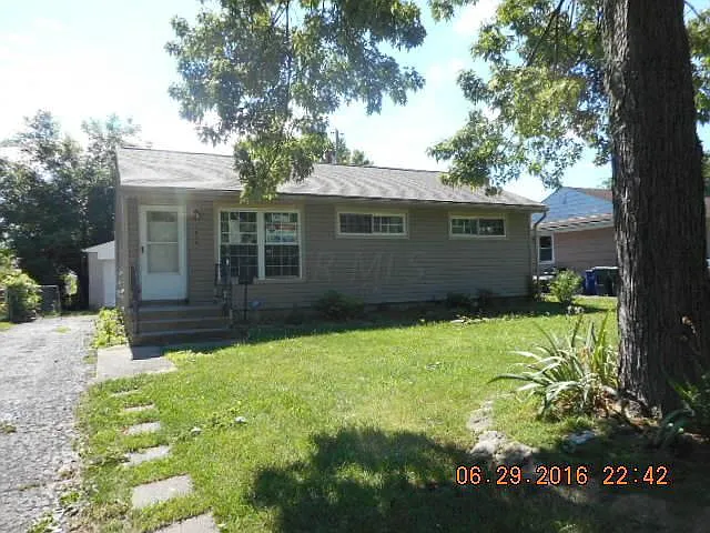 1020 S Harris Ave photo 1