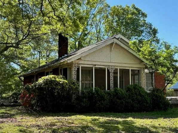 20 B Ave, Gainesville, GA 30504