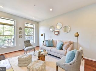 1119 5th St NE APT 1, Washington, DC 20002