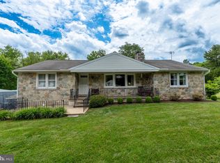 730 W Hoffecker Rd, Pottstown, PA 19465