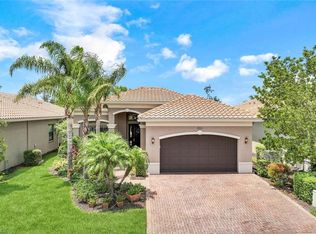 2866 Cinnamon Bay Cir, Naples, FL 34119