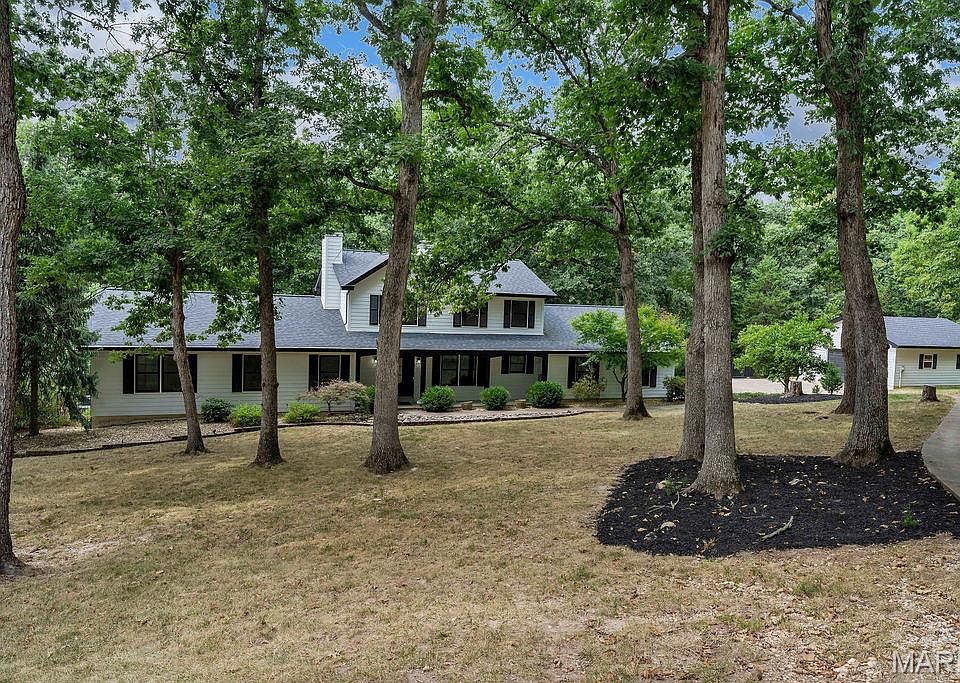 1st image of 2 Patrick Ln