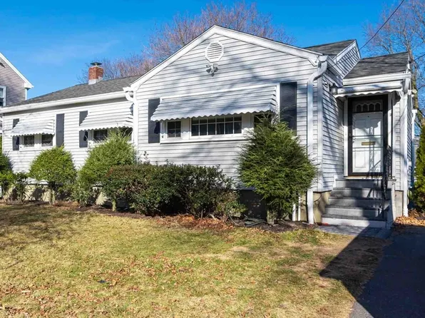 18 Wellesley Rd, Arlington, MA 02474