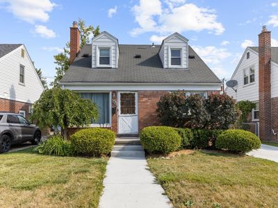 1198 Eleven Mile Rd, Berkley, MI, 48072