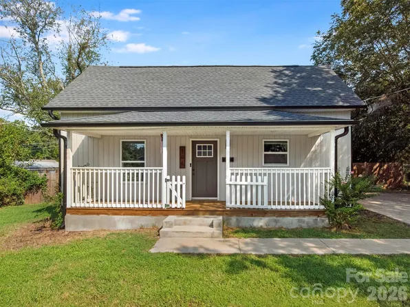 106 Park St, Clover, SC 29710