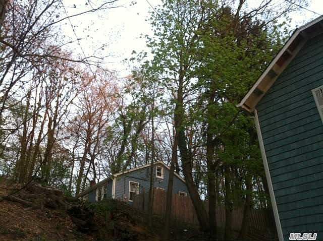 2nd image of 28 Pine Dr