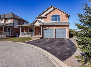 9 Vidal Ct, Grimsby, ON L3M5R8