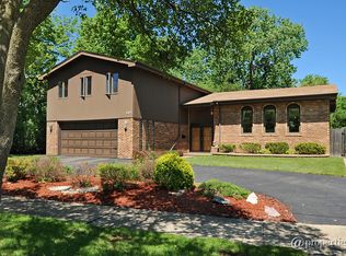 669 Ridge Rd, Highland Park, IL 60035