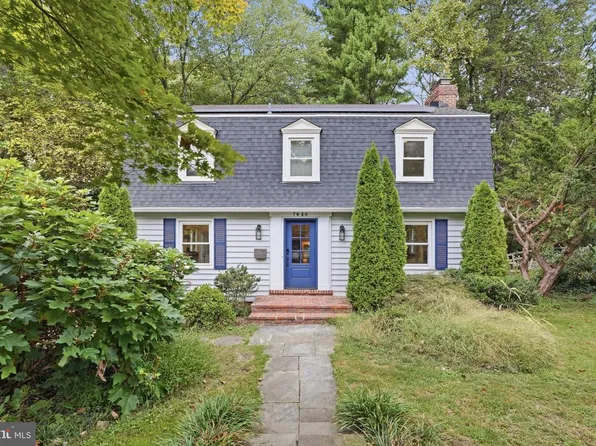 7620 Winterberry Pl, Bethesda, MD 20817