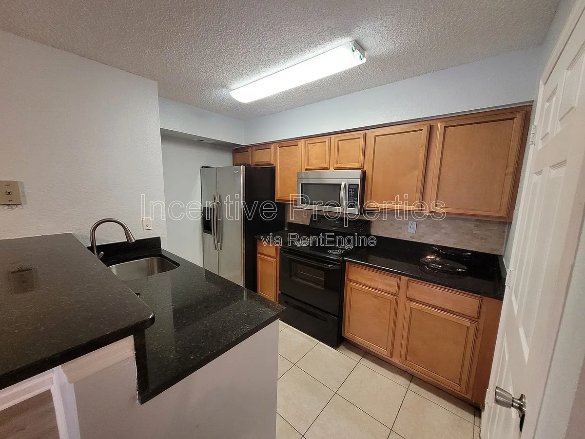 Building Photo - 5064 Park Central Dr #1714