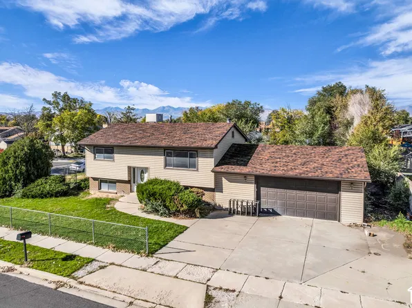 10258 S Mount View Dr, Sandy, UT 84070