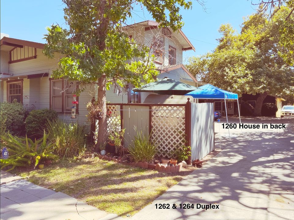 1260 N Hudson Ave is a 2 bdrm 2 bath house in back