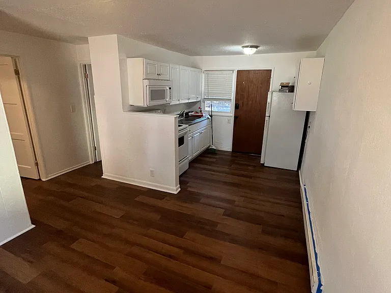 10020 Alaska St S #D — Photo 3