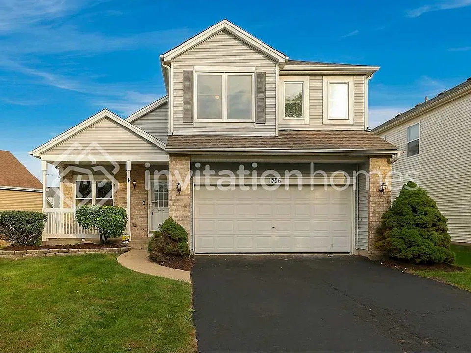 1706 Lake Pointe Dr