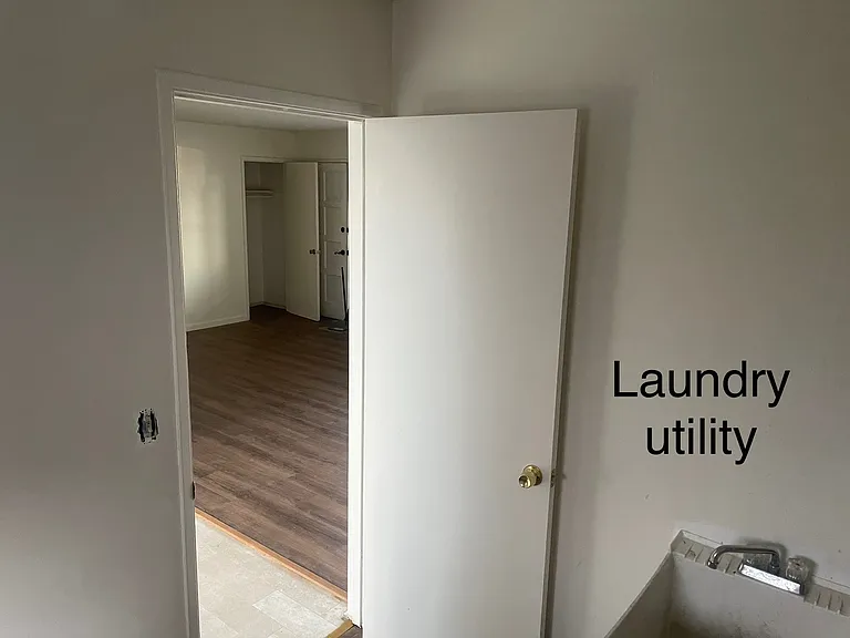 12475 SW Ash Ave — Photo 9