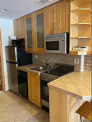 Rented by Heller Organization | media 8