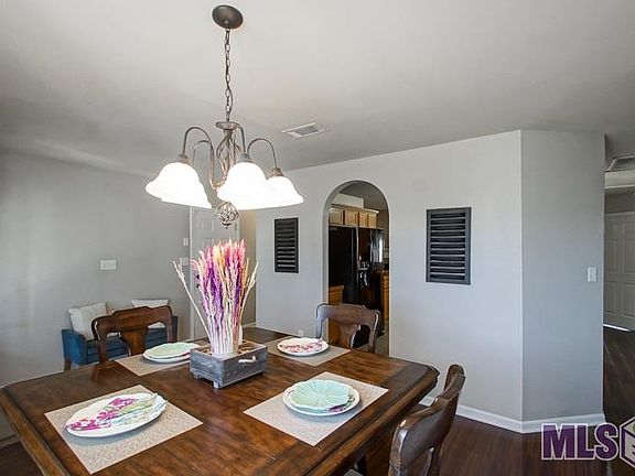 5th image of 26087 Wimbledon Dr