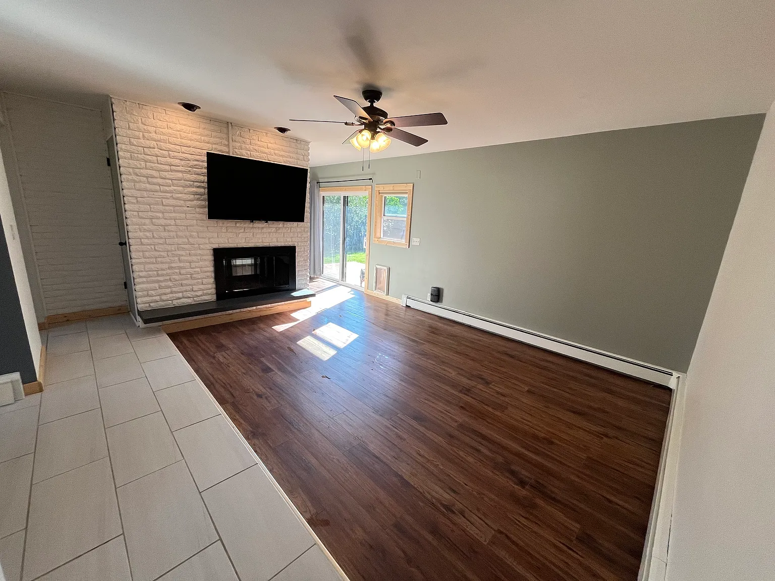 3 bed, 1506 sqft, $3,200 — Photo 3