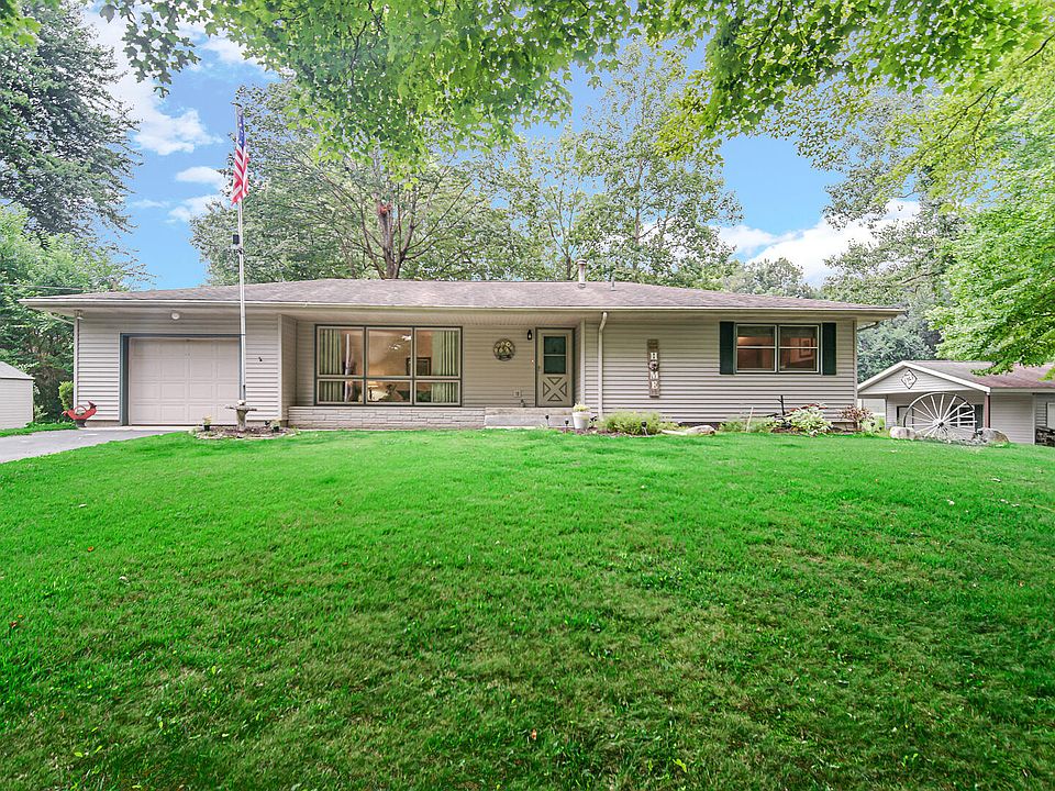 1st image of 3688 N Promenade Cir