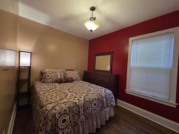 3525 W 62nd Pl Floor 1, Chicago, IL 60629