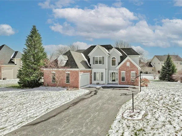 21 Harvest Walk, Penfield, NY 14526