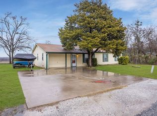 33 Mulberry Tree Dr, Pottsboro, TX 75076