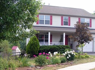 35 Linden Hill Way SW, Leesburg, VA 20175