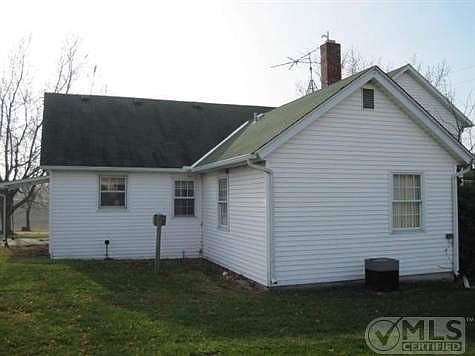 3rd image of 1821 70th St