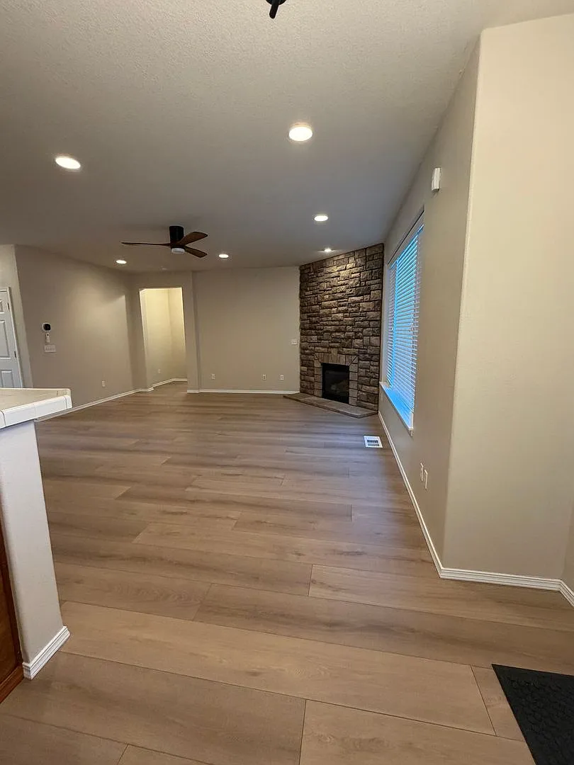 413 Roger Smith Drive - Beautiful 2-story home in the heart of Newberg, OR — Photo 3