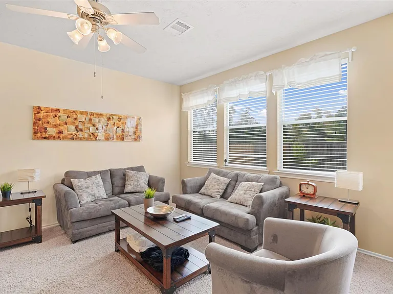 211 Bloomhill Pl — Photo 7