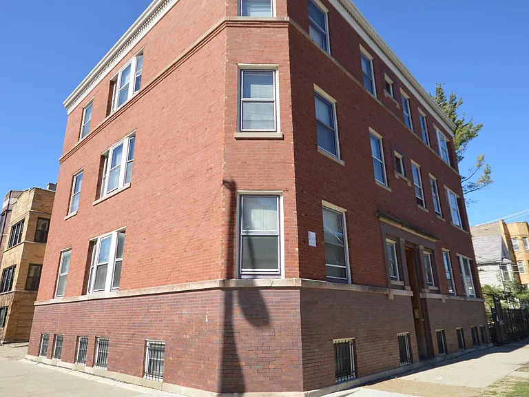 3602 N Hermitage Ave #1 — Photo 16