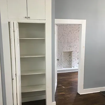 Rented by Premier Metro Realty Corp | media 12