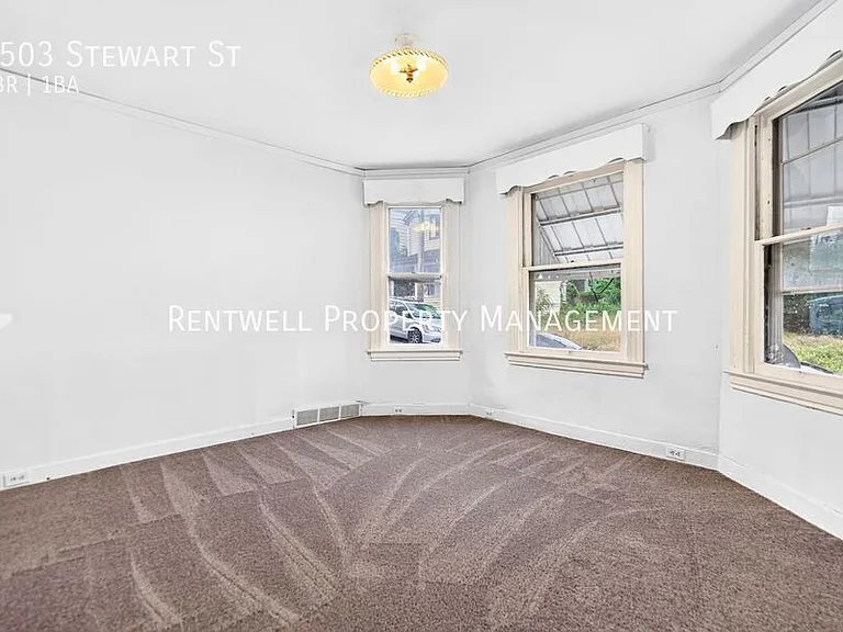 2503 Stewart St — Photo 7