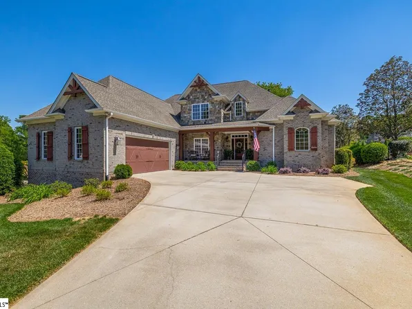 1 Riverbanks Ct, Greer, SC 29651
