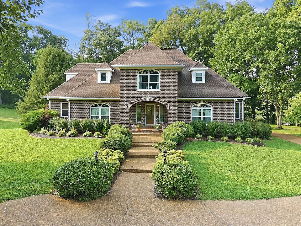 1st image of 301 Kippsford Pond Rd