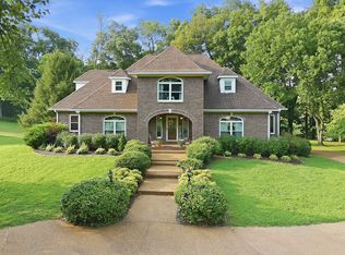 301 Kippsford Pond Rd, Columbia, TN 38401