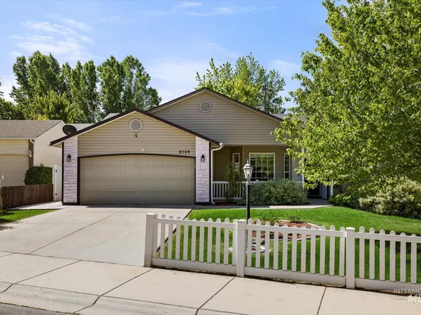 8509 W Falling Star St, Boise, ID 83709