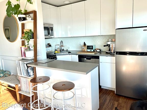 2nd image of 2101 7th Ave W APT 204