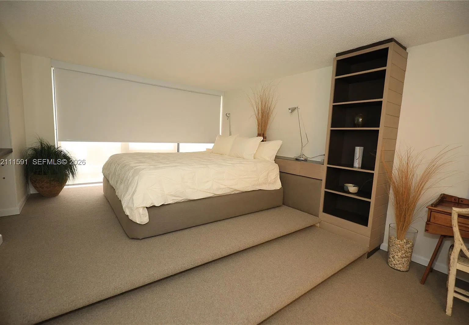 Charter Club Condo — Photo 3