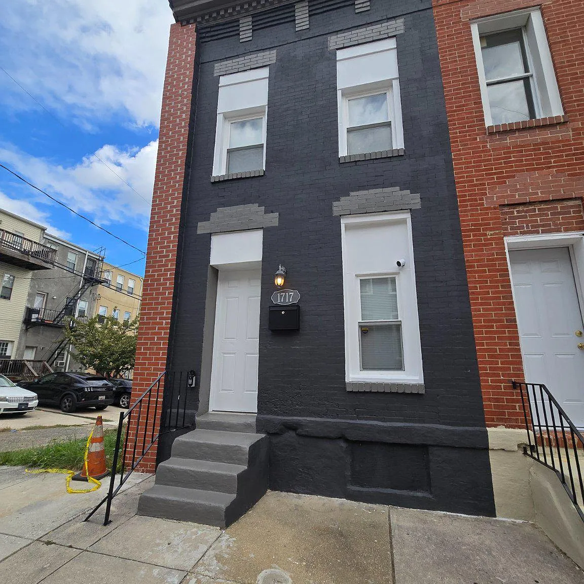2 bed, 2.0 bath, 1008 sqft, $1,750 — Photo 1