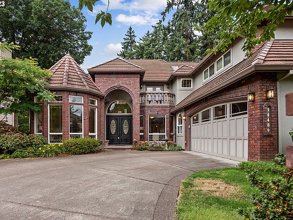 2nd image of 14489 SE Creekside Dr