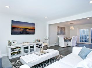 302 Vista Suerte, Newport Beach, CA 92660