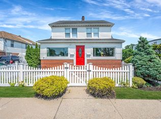 557 Newbridge Road, East Meadow, NY 11554