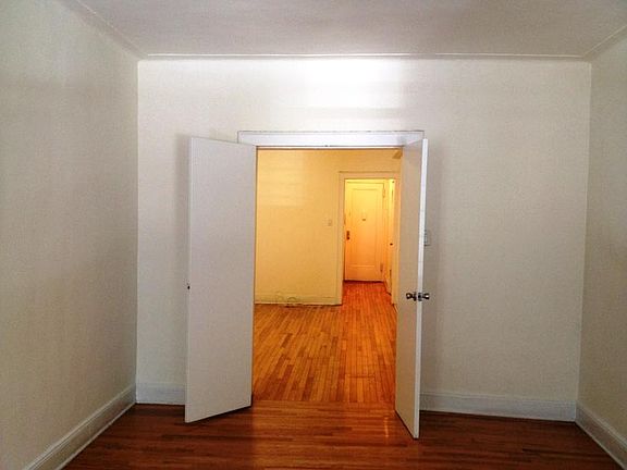 2nd image of 4309 40th St