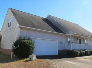 3135 Totley Dr, Fayetteville, NC 28306