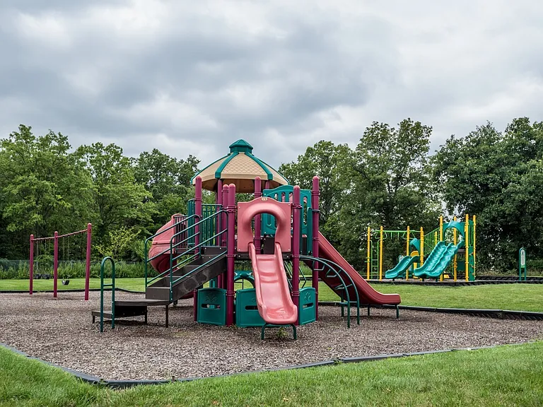 Pleasant View Gardens — Photo 35