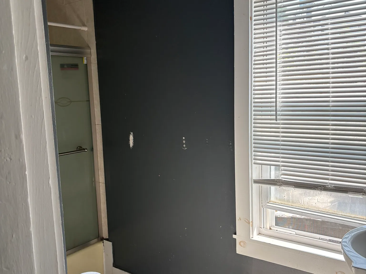 4 bed, 1500 sqft, $2,300 — Photo 3