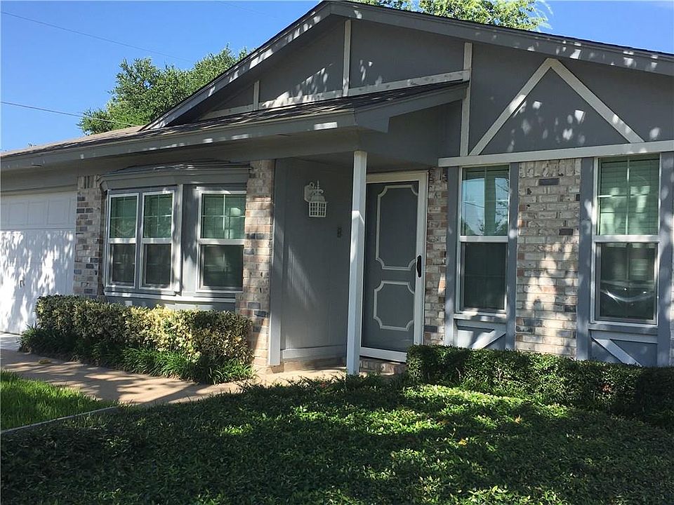 1st image of 928 Vaughn Dr